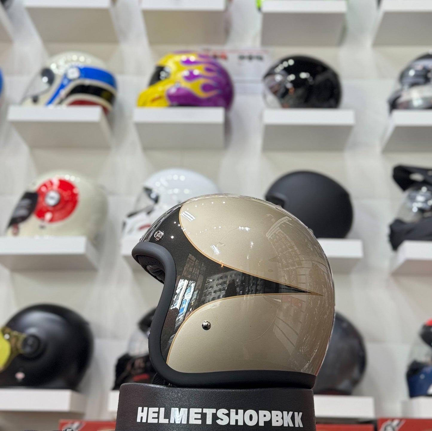 BILTWELL BONANZA METALLIC CHARCOAL CHAMPAGNE SCALLOP