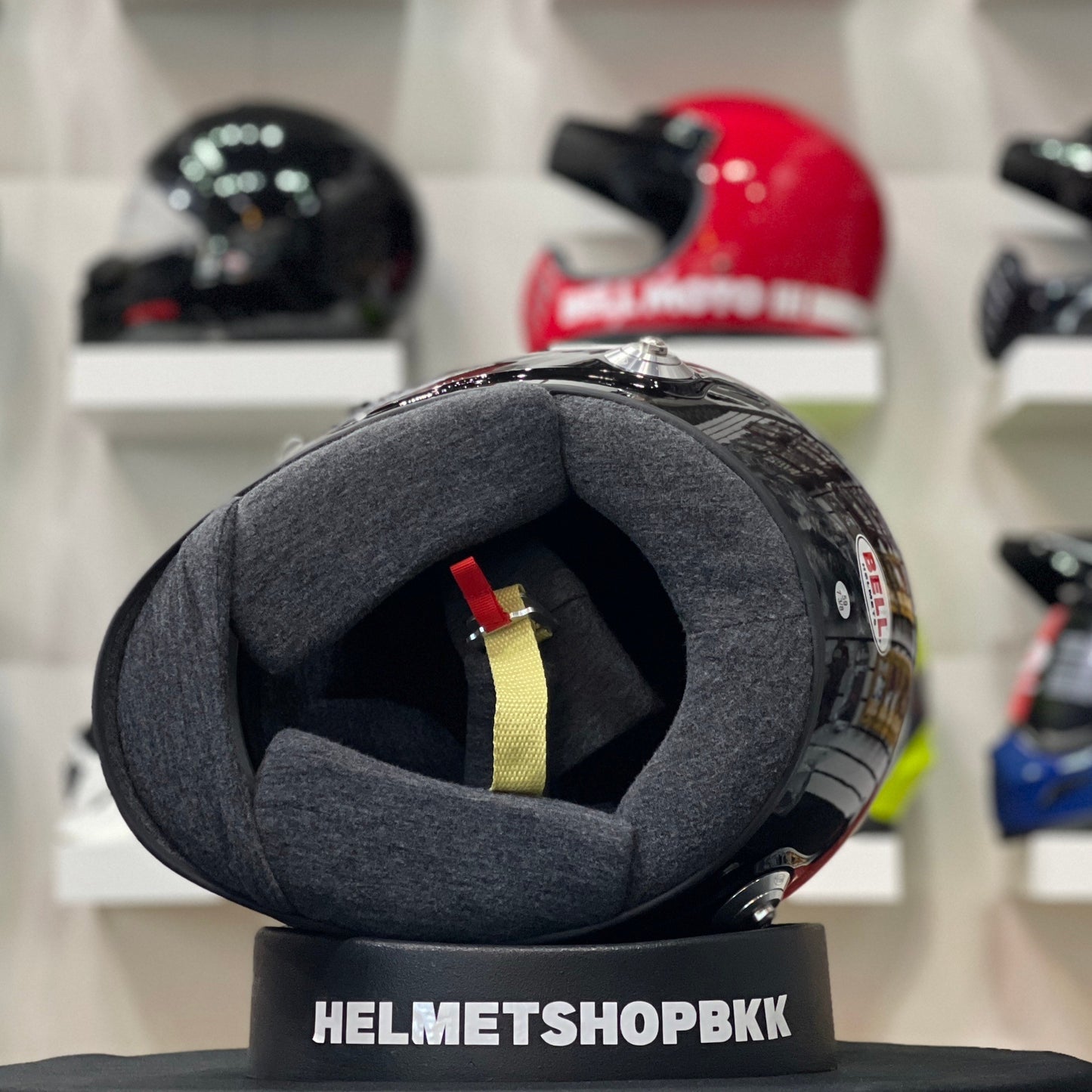 หมวกรถยนต์ BELL HELMET CARBON DUCKBILL (HANS)