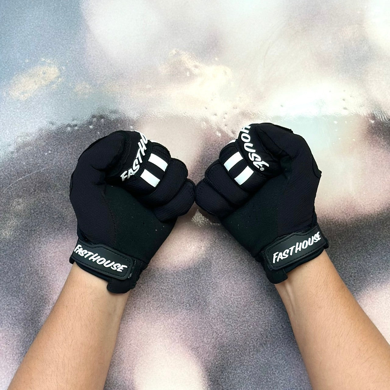 ถุงมือไบท์เกอร์ FASTHOUSE ELROD OG GLOVE BLACK