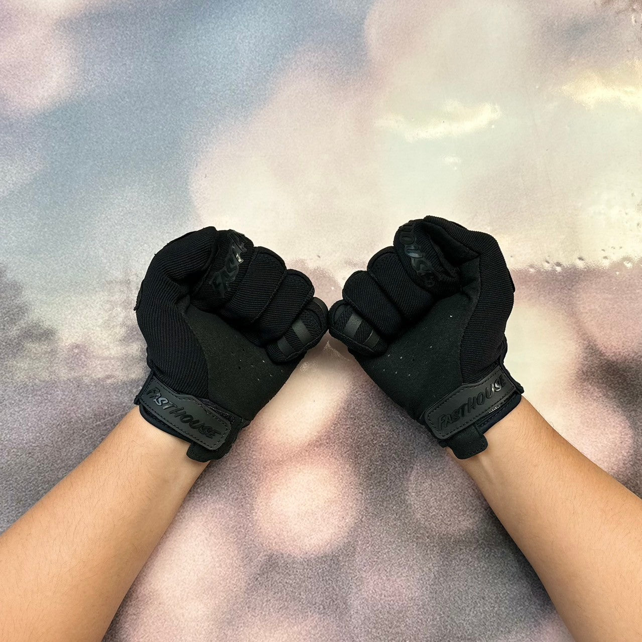 ถุงมือไบท์เกอร์ FASTHOUSE SPEED STYLE 805 GROWLER GLOVE BLACK