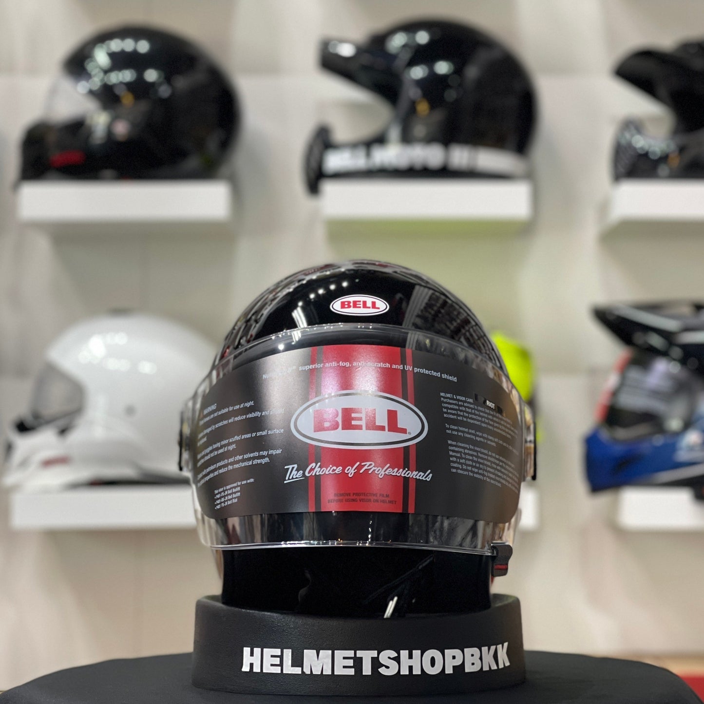 BELL RIOT GLOSS BLACK