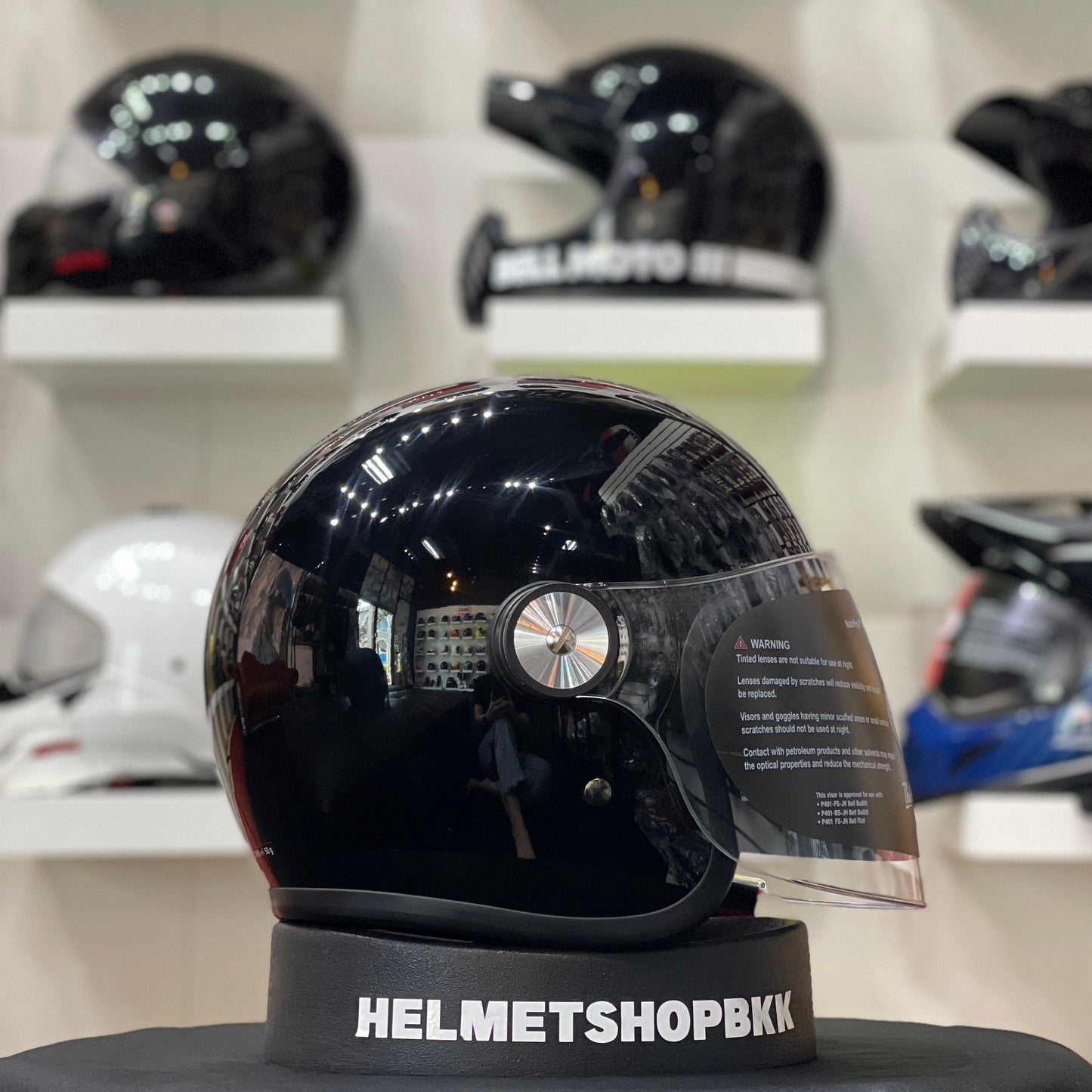 BELL RIOT GLOSS BLACK