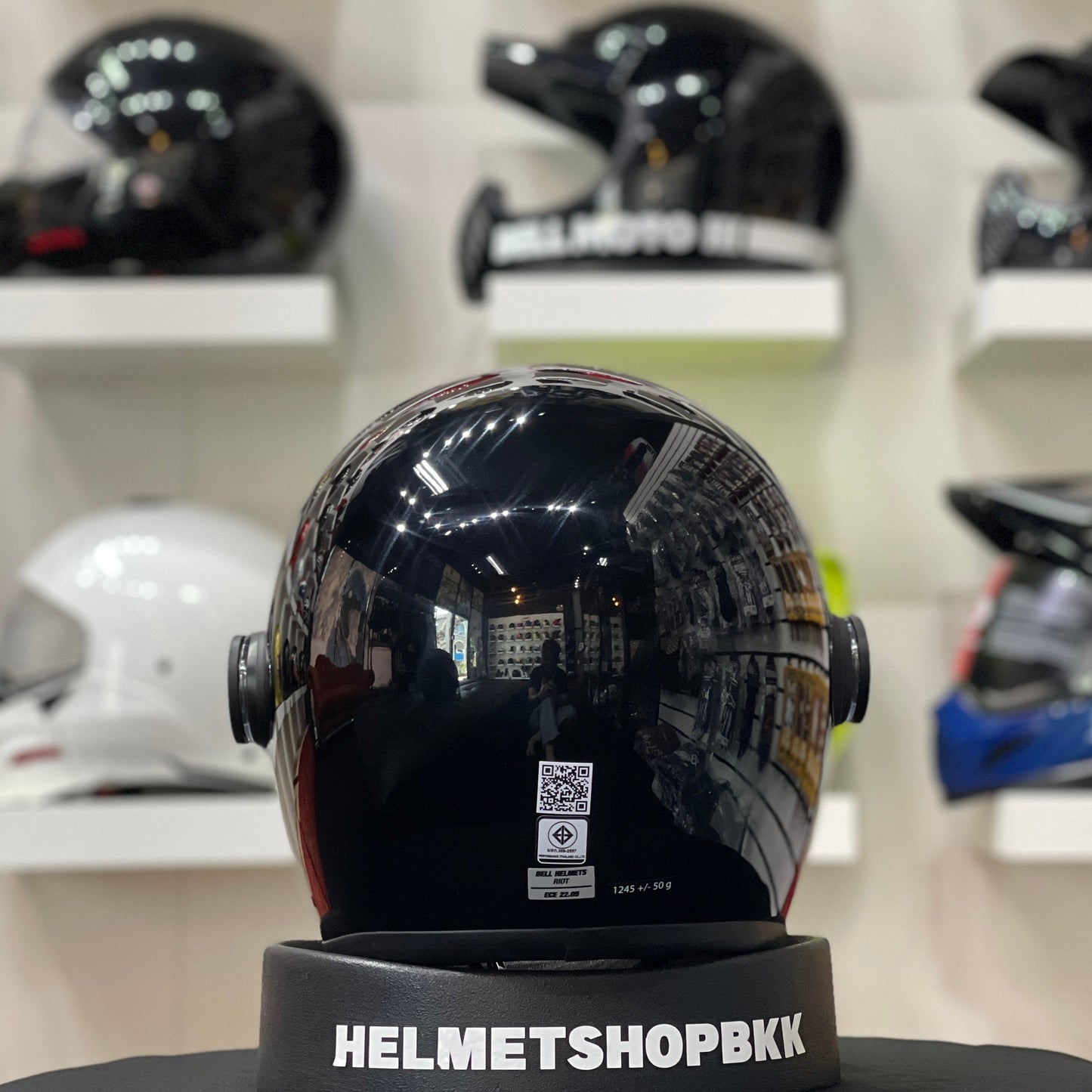 BELL RIOT GLOSS BLACK