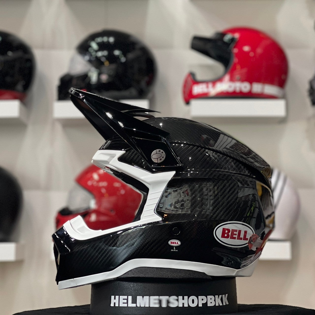 MOTO-10 SPHERICAL GLOSS BLACK WHITE