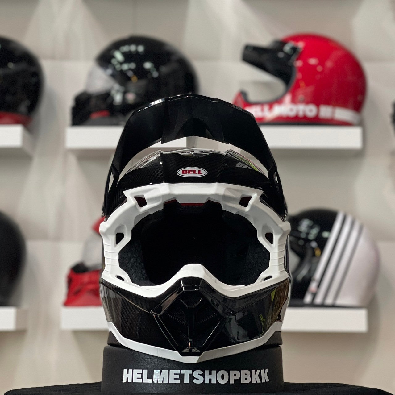 MOTO-10 SPHERICAL GLOSS BLACK WHITE