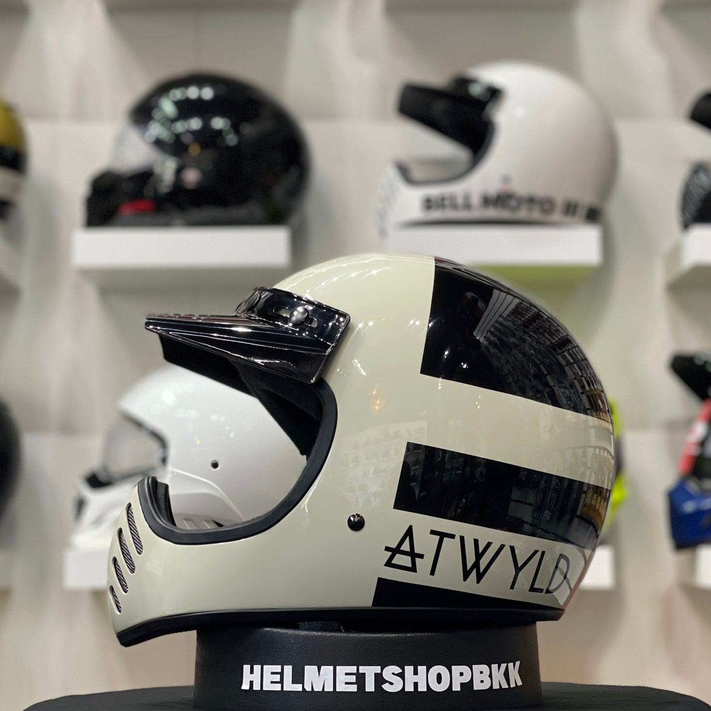 MOTO-3 ATWYLD ORBIT GLOSS WHITE/BLACK