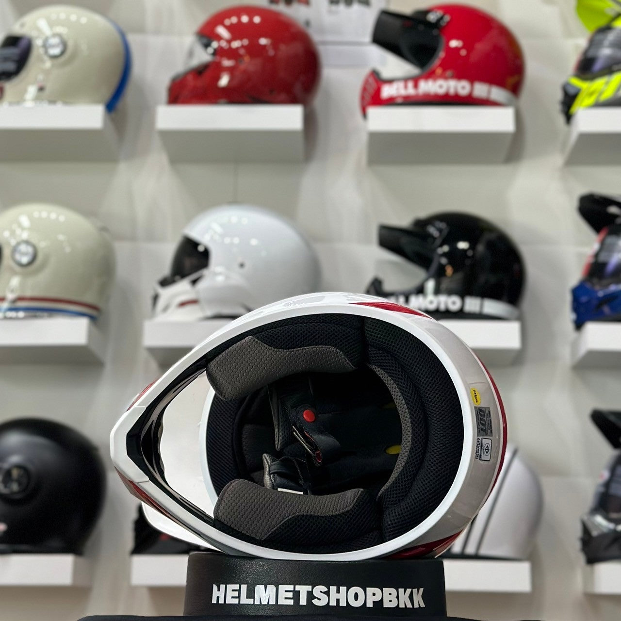 BELL MX-9 MIPS RIFT RED WHITE