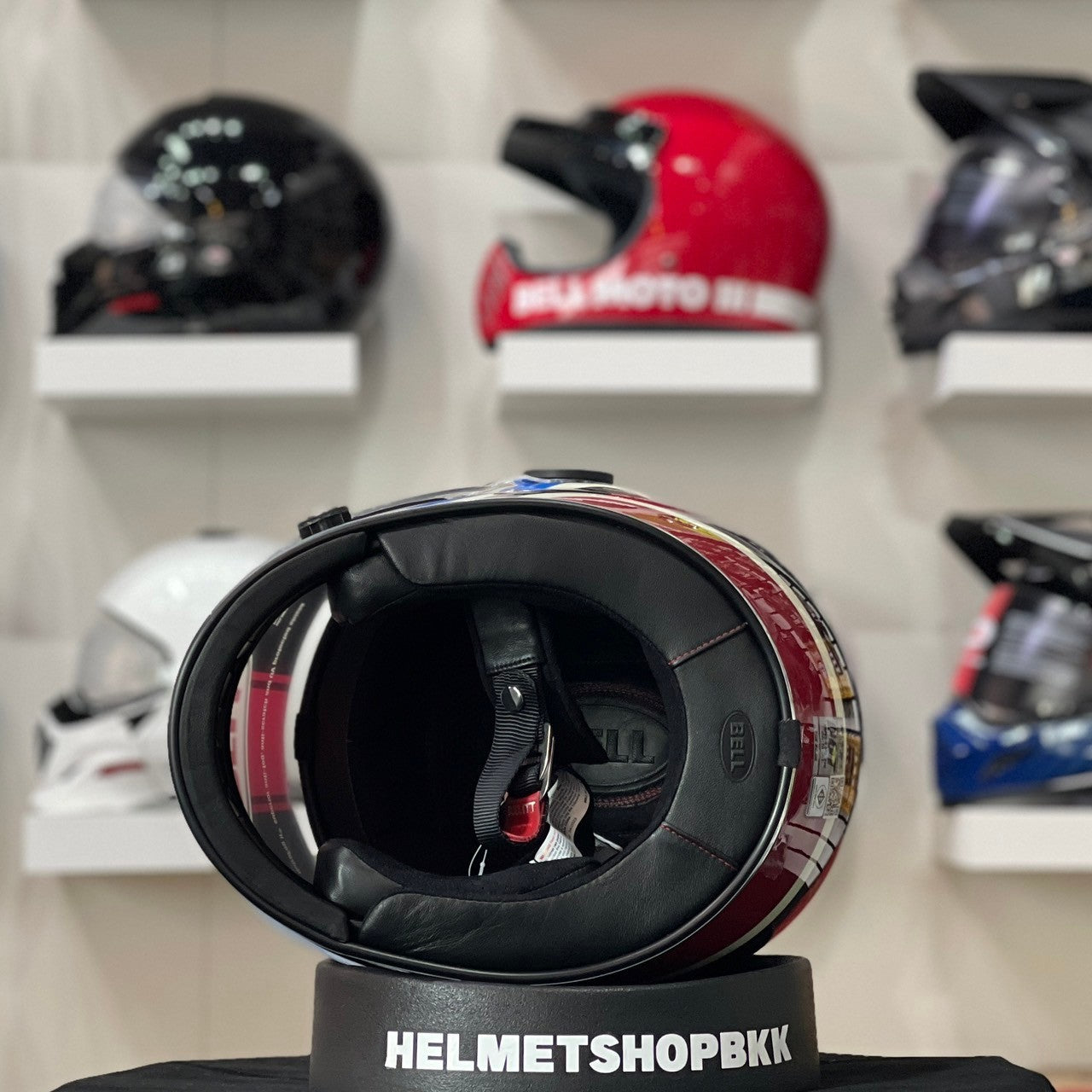 BELL BULLITT SPEEDWAY GLOSS VINTAGE WHITE BLUE