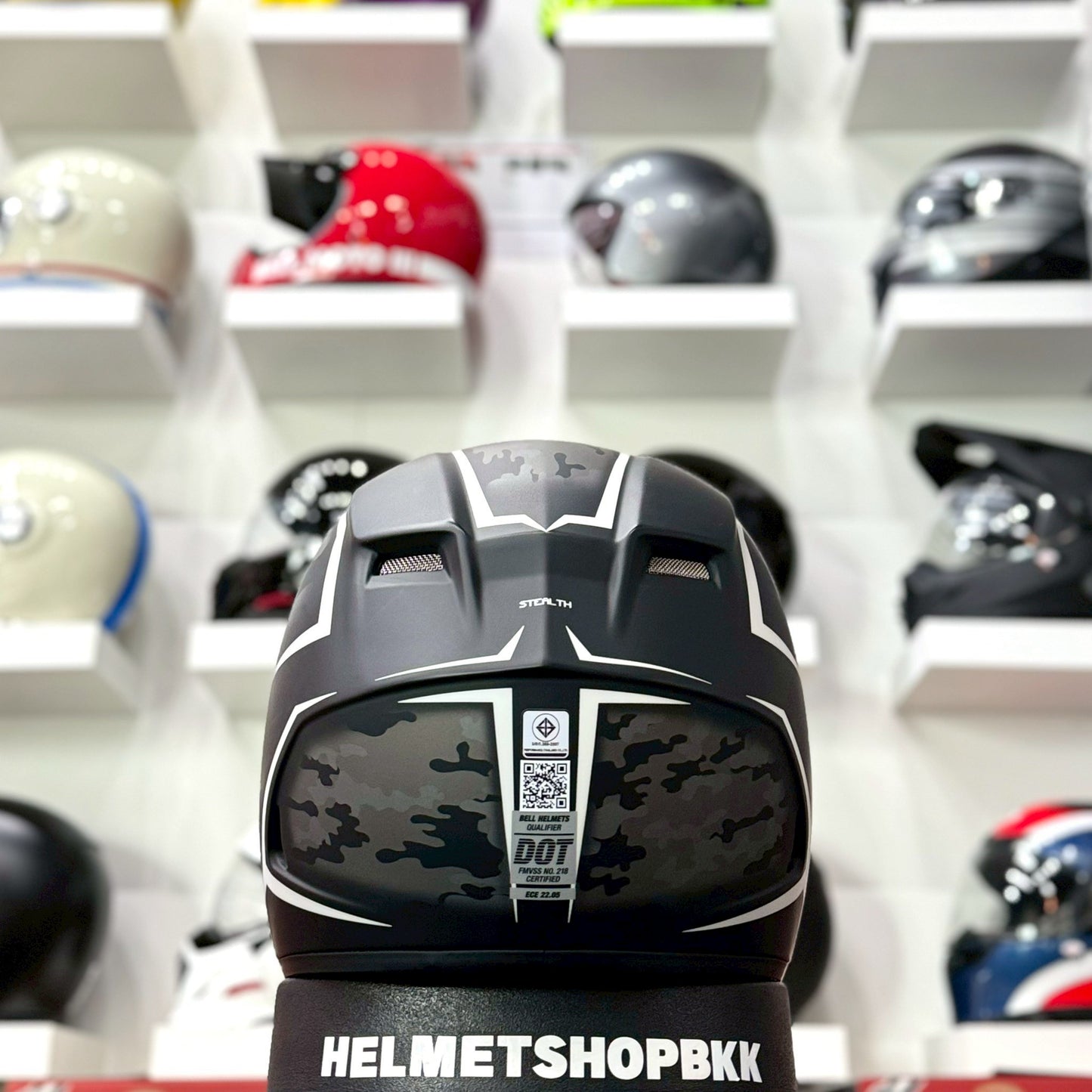 BELL QUALIFIER STEALTH CAMO MATTE BLACK/WHITE