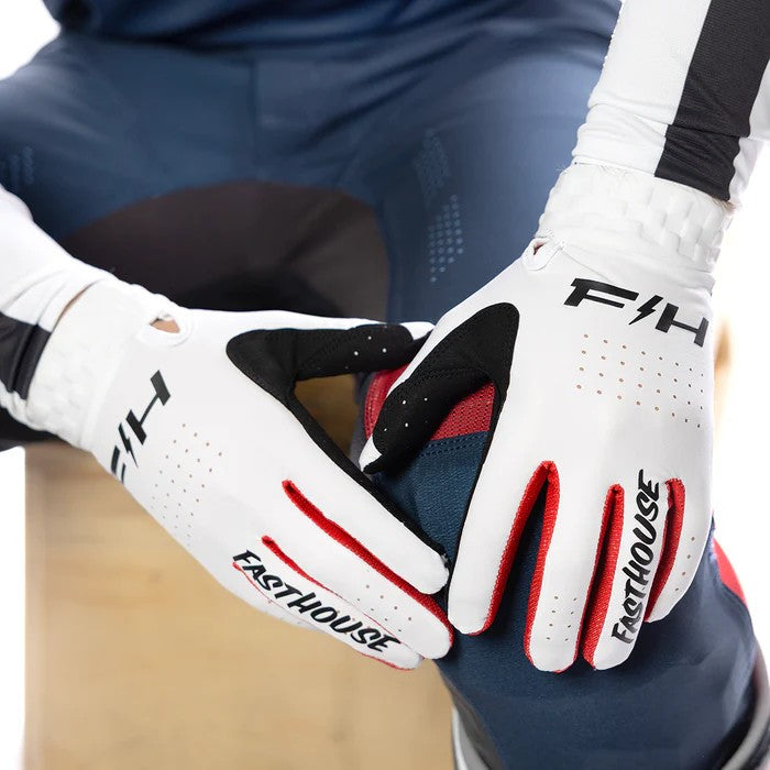 ถุงมือไบท์เกอร์ FASTHOUSE HELIX CIRCUIN GLOVE WHITE