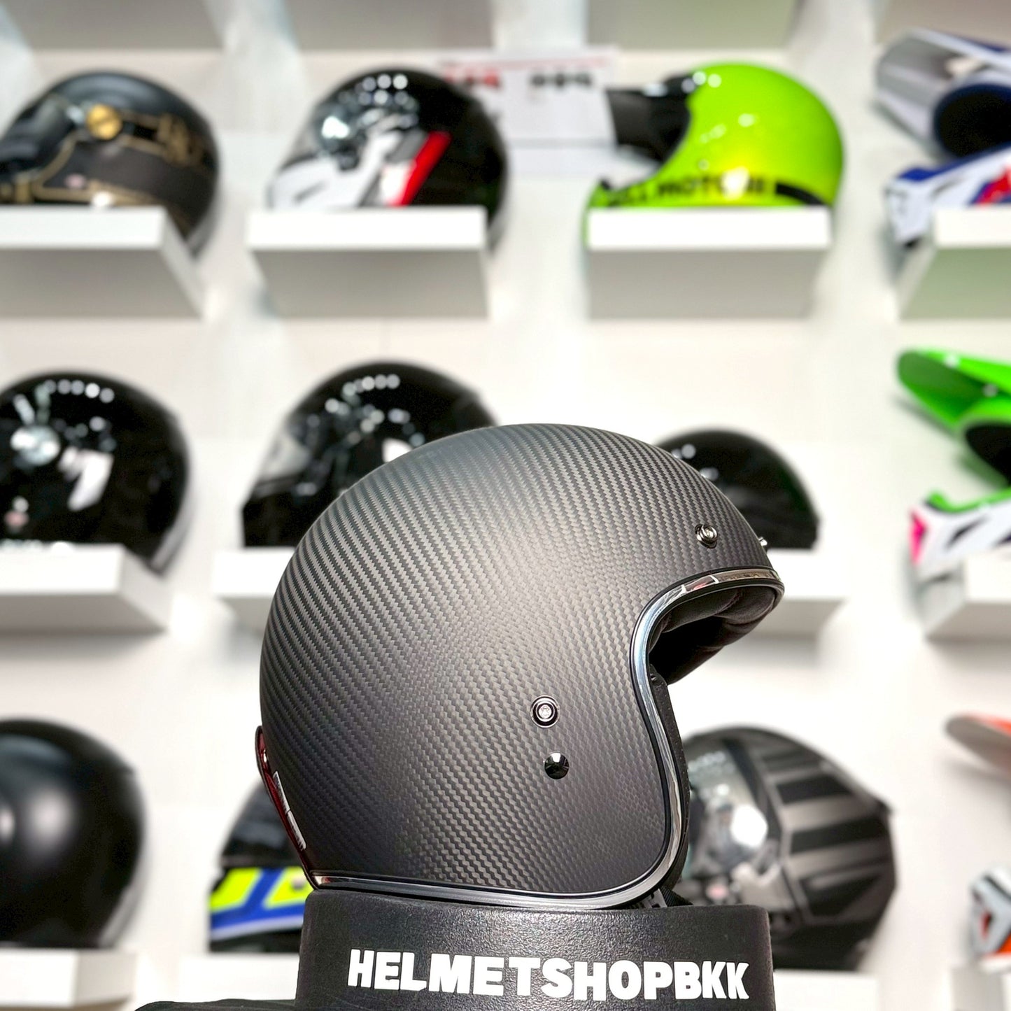 CUSTOM 500 CARBON MATTE BLACK
