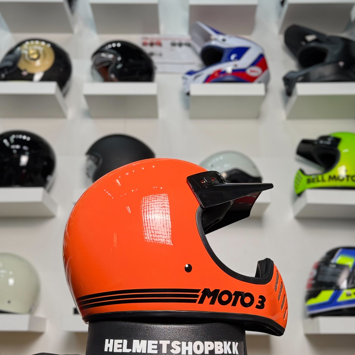 BELL MOTO-3  ORANGE CLASSIC GLOSS