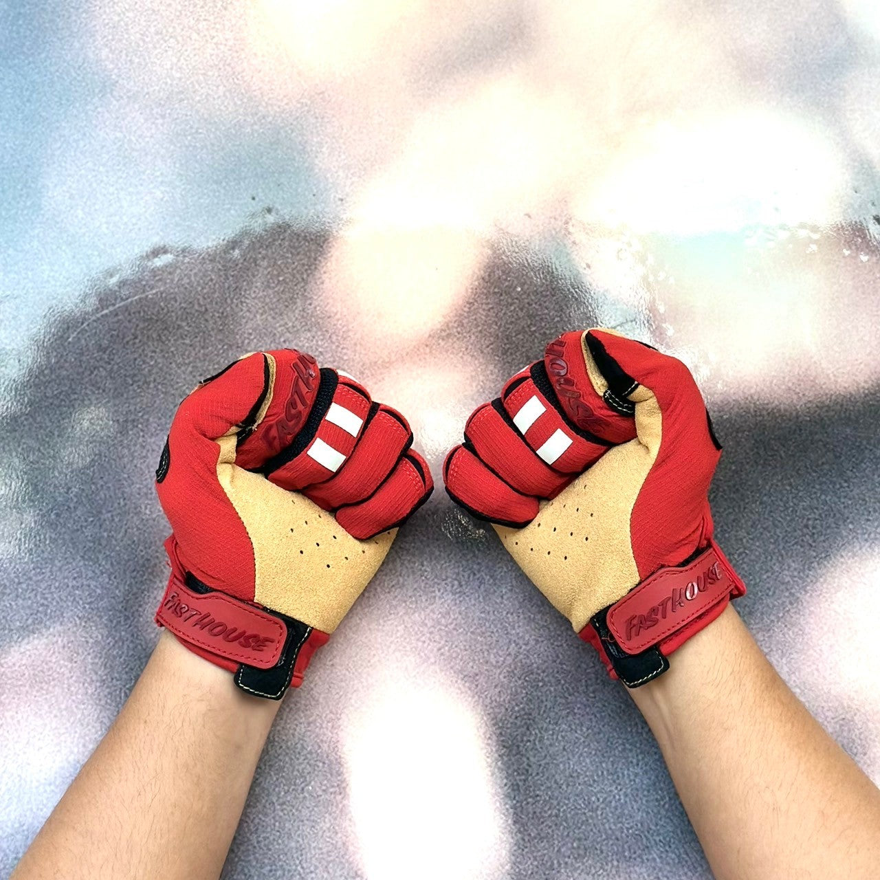 ถุงมือไบท์เกอร์ FASTHOUSE SPEED STYLE CAMINO GLOVE LAVA FALLS