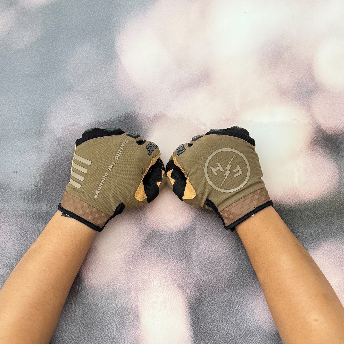 ถุงมือไบท์เกอร์ FASTHOUSE OFF ROAD MATOX GLOVE TEAK BLACK