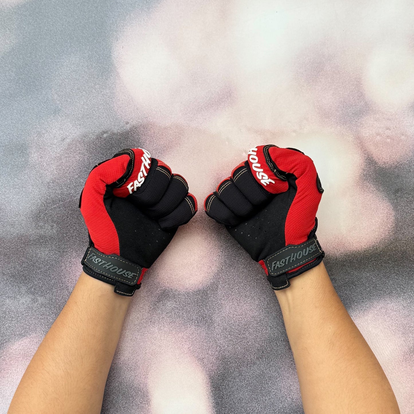 ถุงมือไบท์เกอร์ FASTHOUSE SANGUARO BENNET GLOVE LAVA FALLS