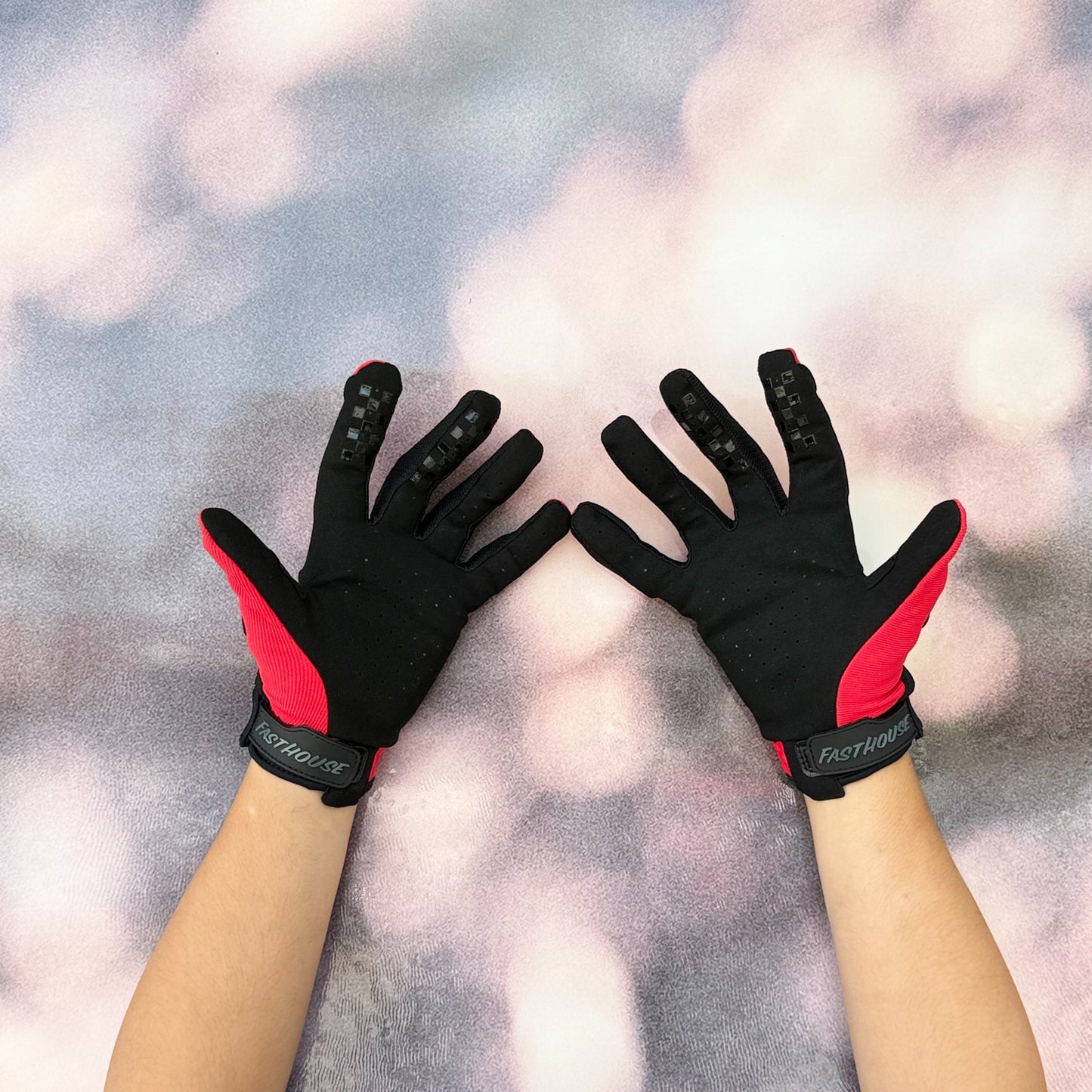 ถุงมือไบท์เกอร์ FASTHOUSE SPEED STYIE ATOMIC GLOVE RED