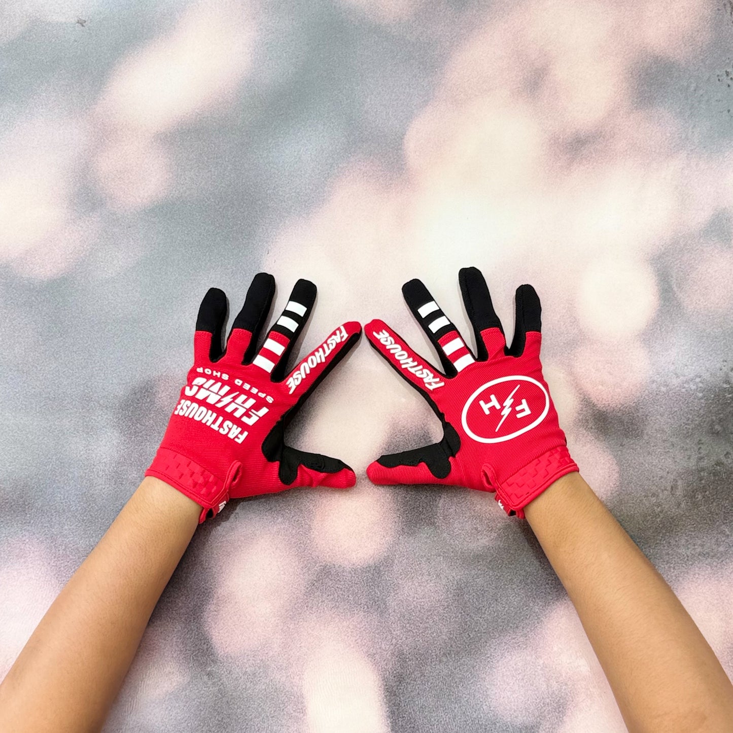 ถุงมือไบท์เกอร์ FASTHOUSE SPEED STYLE ANALOGUE GLOVE RED