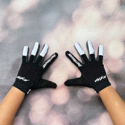 ถุงมือไบท์เกอร์ FASTHOUSE SPEED STYLE HUDSON GLOVE BLACK WHITE