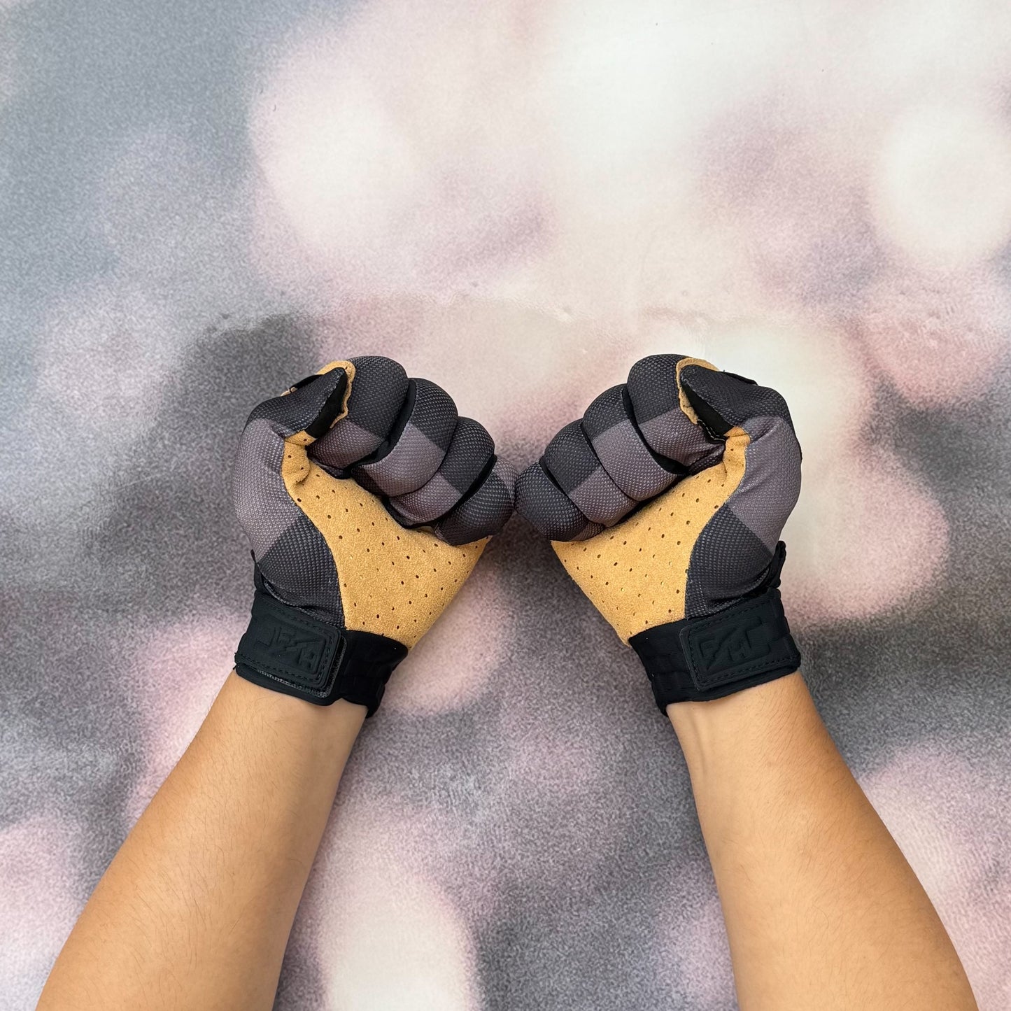 ถุงมือไบท์เกอร์ FASTHOUSE VAPOR RAY GLOVE GRAY