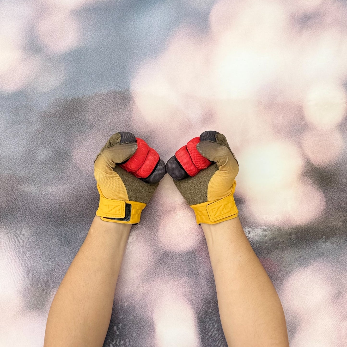 ถุงมือไบท์เกอร์ FASTHOUSE VAPOR REACT GLOVE RACING RED BLACK