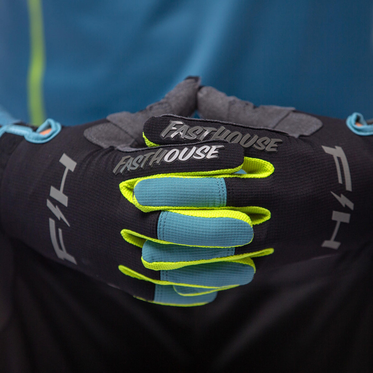 ถุงมือไบท์เกอร์ FASTHOUSE GRINDHOUSE PRO APEX GLOVE BLACK SLATE