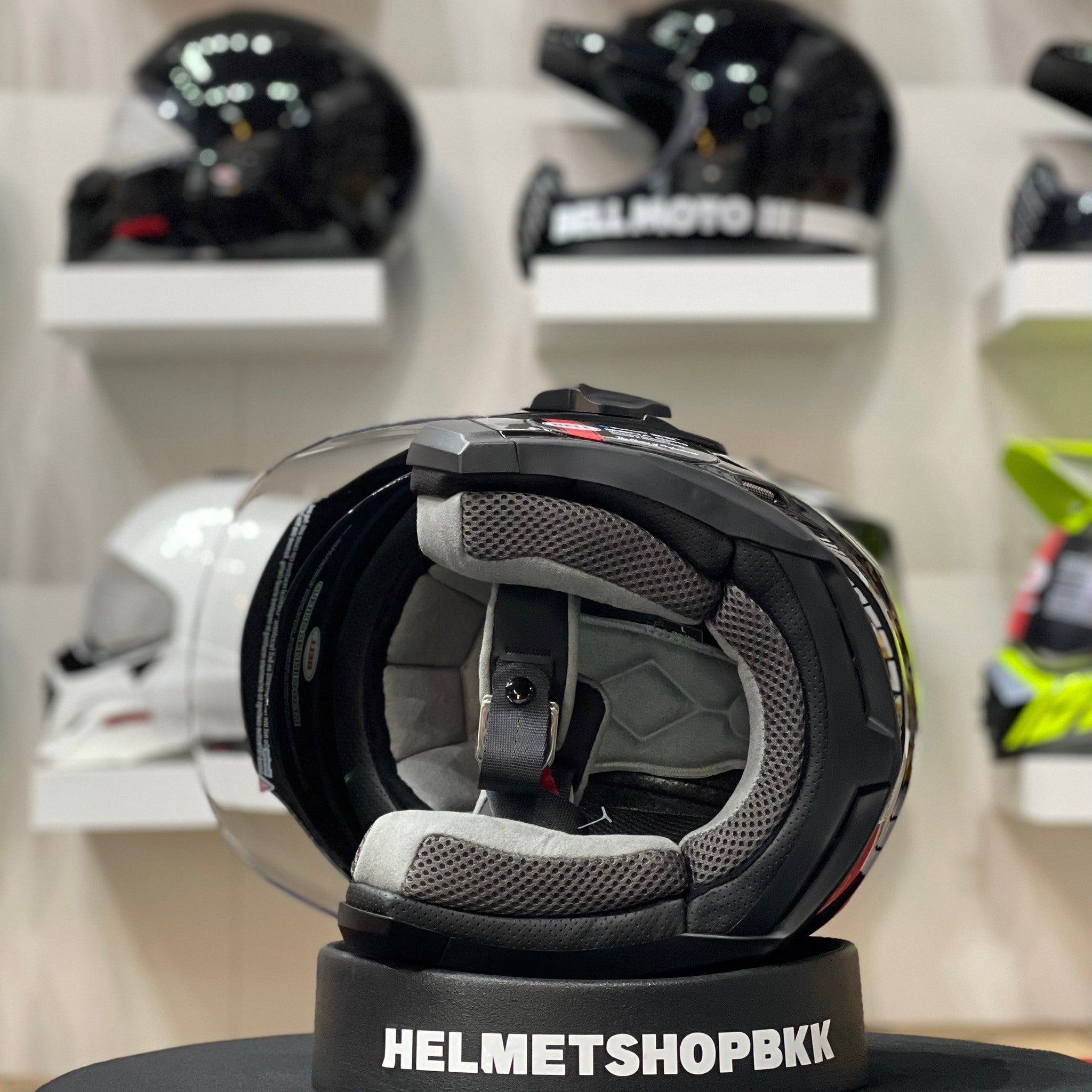 BELL MAG-9 GLOSS BLACK – Helmetshopbkk