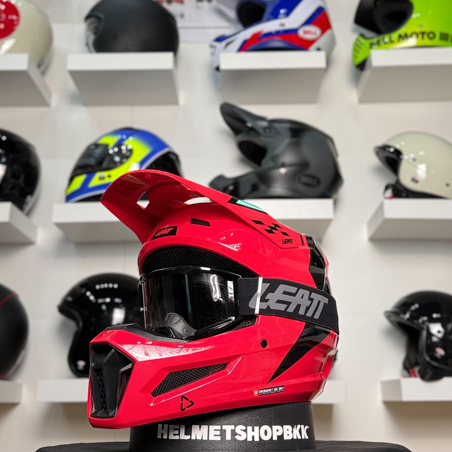 หมวกกันน็อค LEATT KIT MOTO 3.5 RED