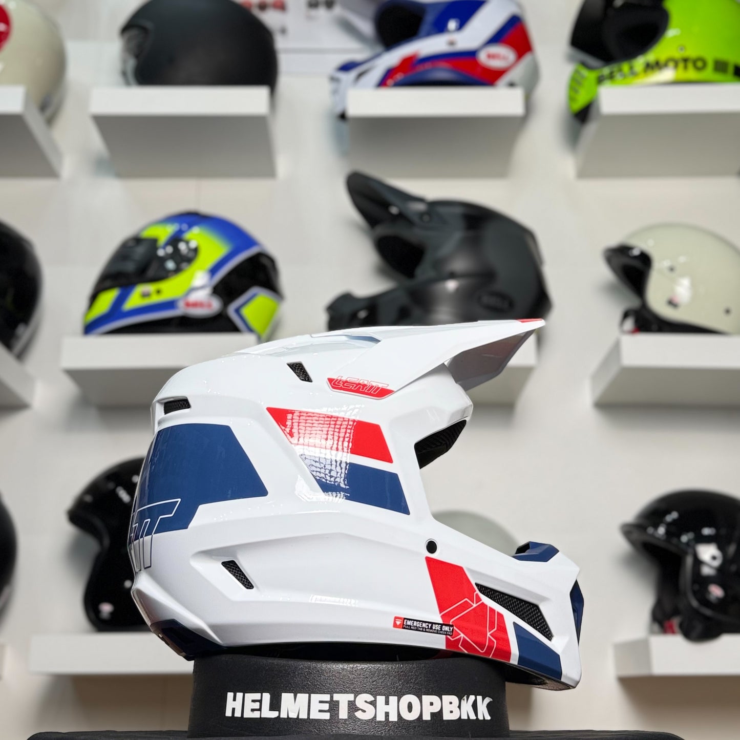 หมวกกันน็อค LEATT KIT MOTO 3.5 WHITE