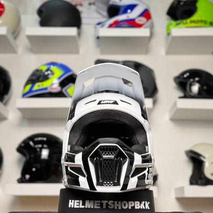 หมวกกันน็อคเด็ก LEATT MOTO 3.5 JUNIOR V24 BLACK WHITE