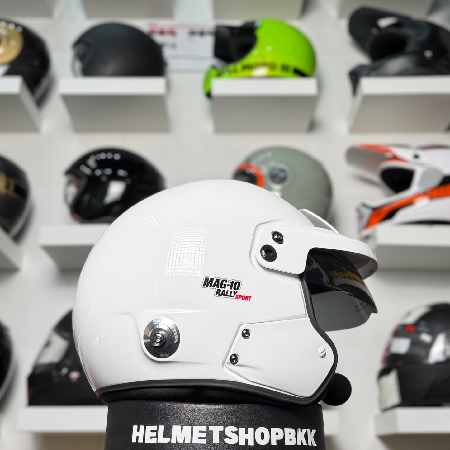 หมวกรถยนต์ BELL MAG-10 RALLY SPORT - WHITE (HANS) HOMOLOGATION FIA 8859-2024