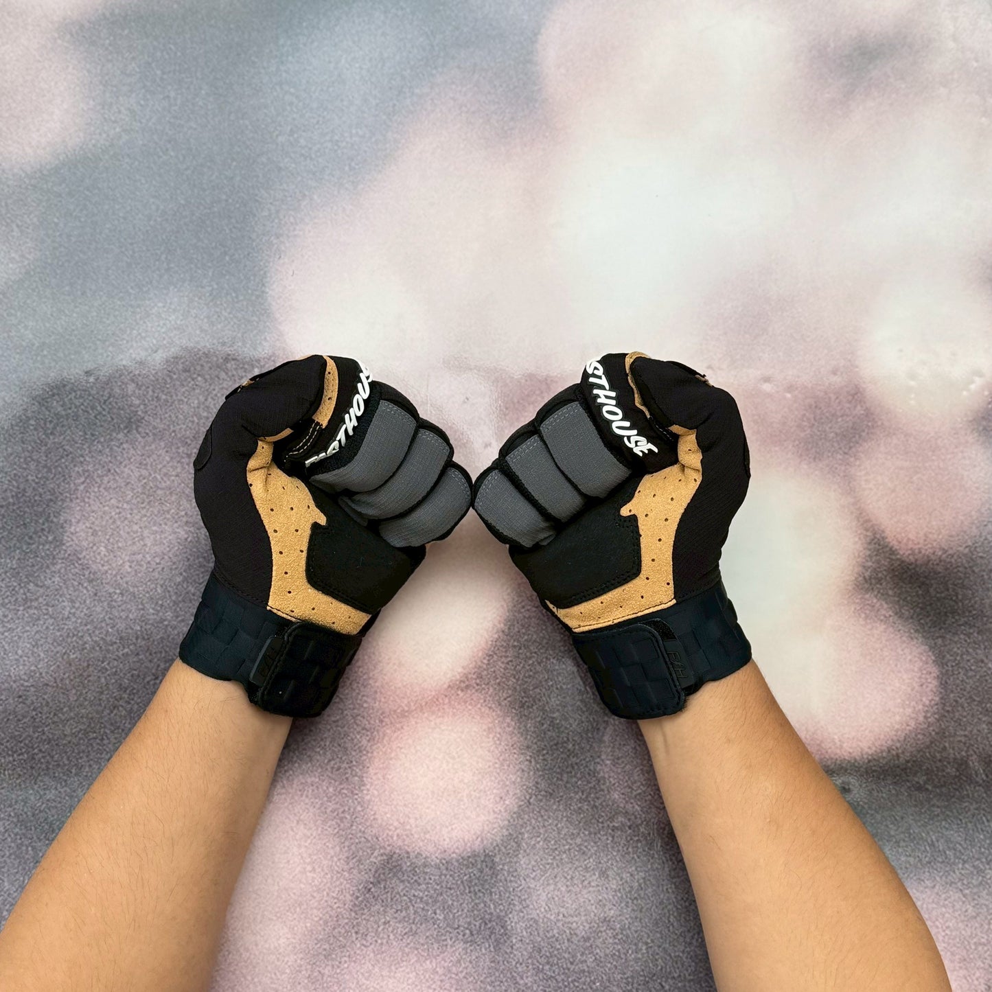 ถุงมือไบท์เกอร์ FASTHOUSE OFF ROAD BLASTER SHIELD GLOVE BLACK