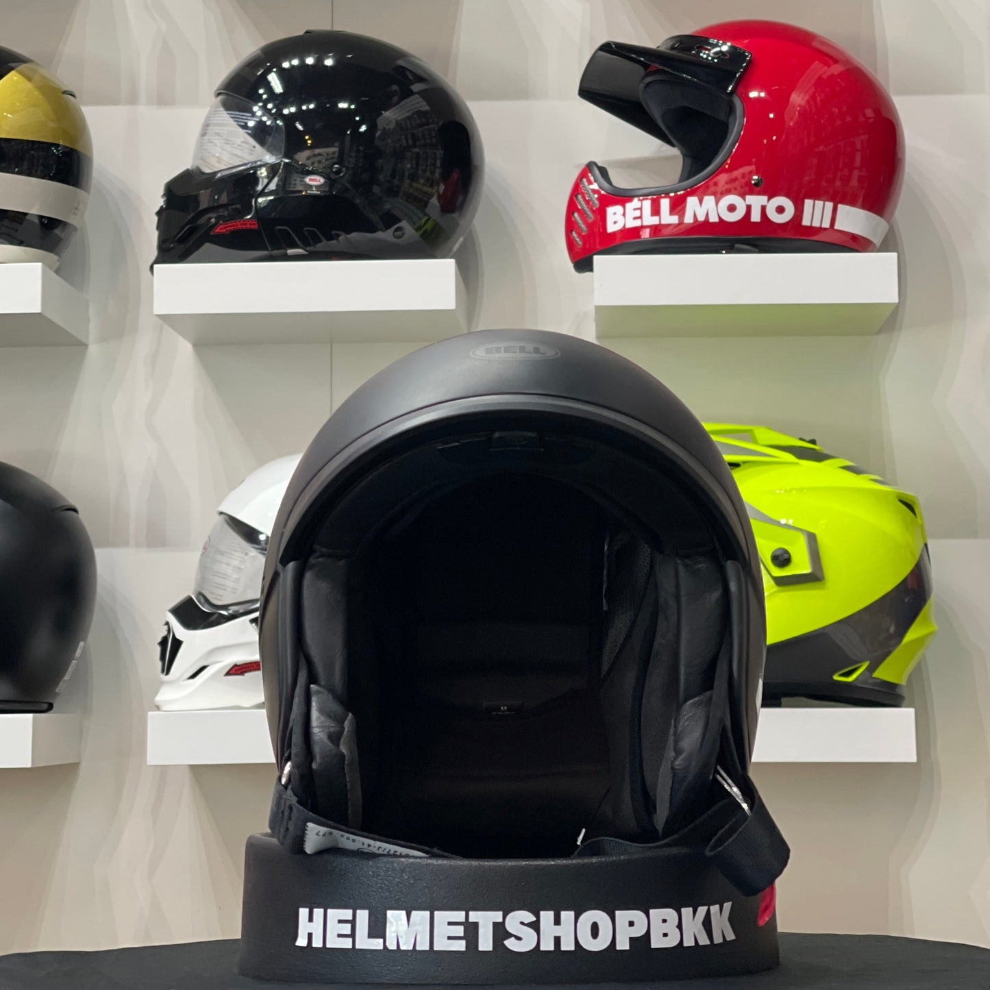 BELL SCOUT AIR MATTE BLACK