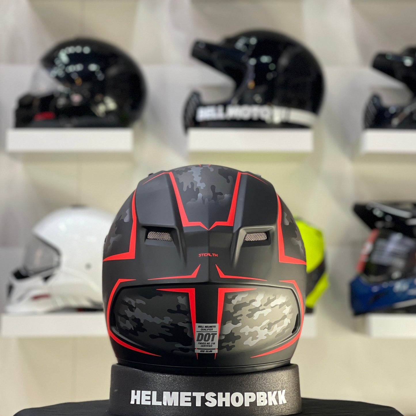 BELL QUALIFIER STEALTH CAMO MATTE BLACK/RED
