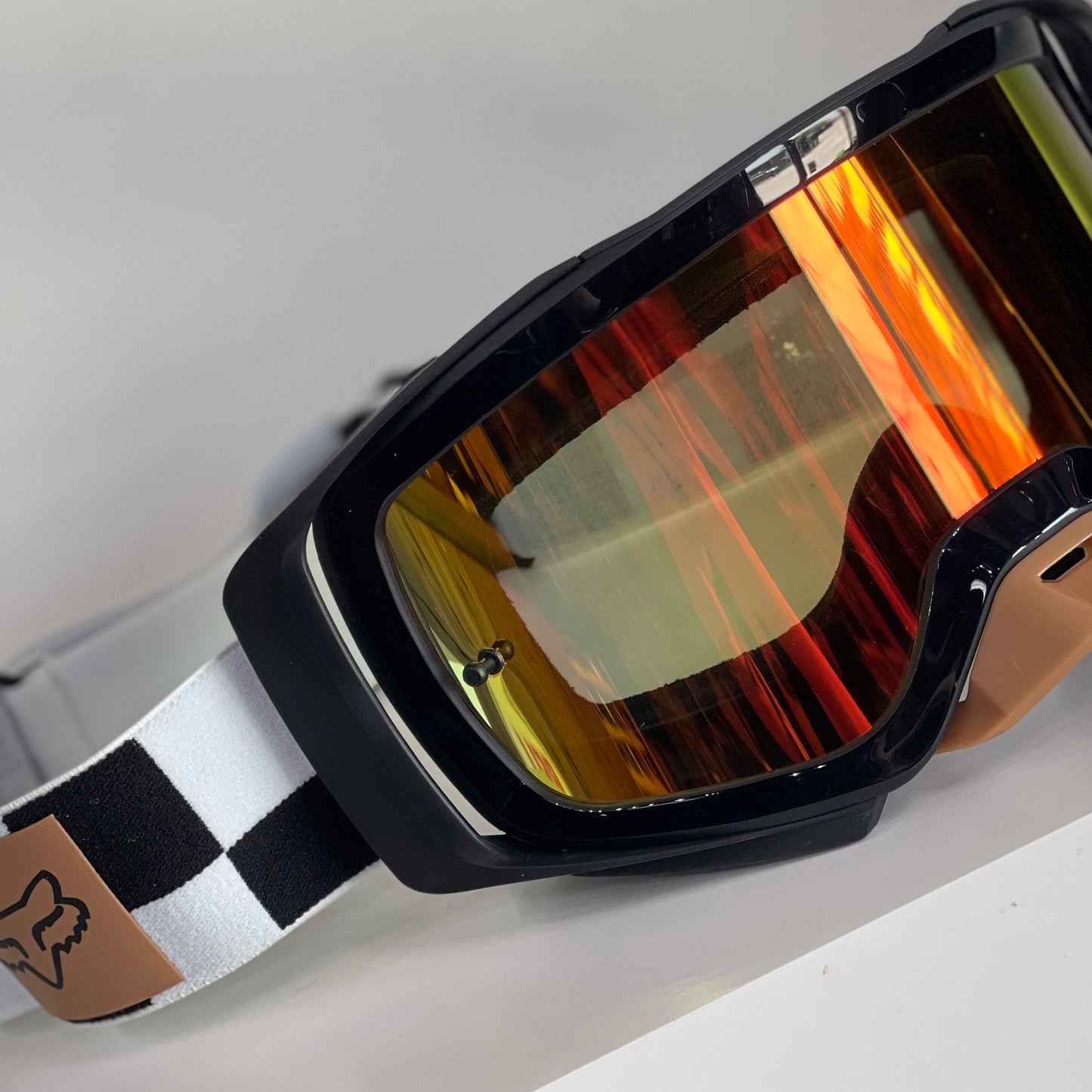 แว่นกันลม FOX AIRSPACE DRIVE BLACK WHITE