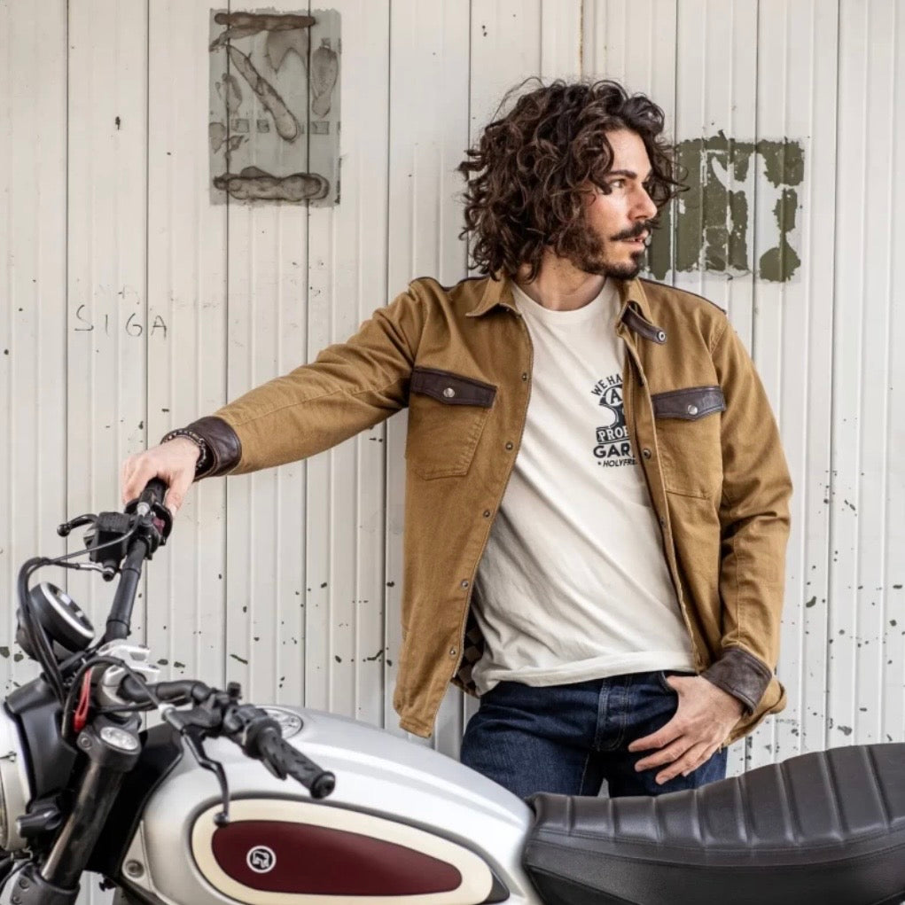 เสื้อแจ็คเก็ต HOLYFREEDOM COYOTE TAN