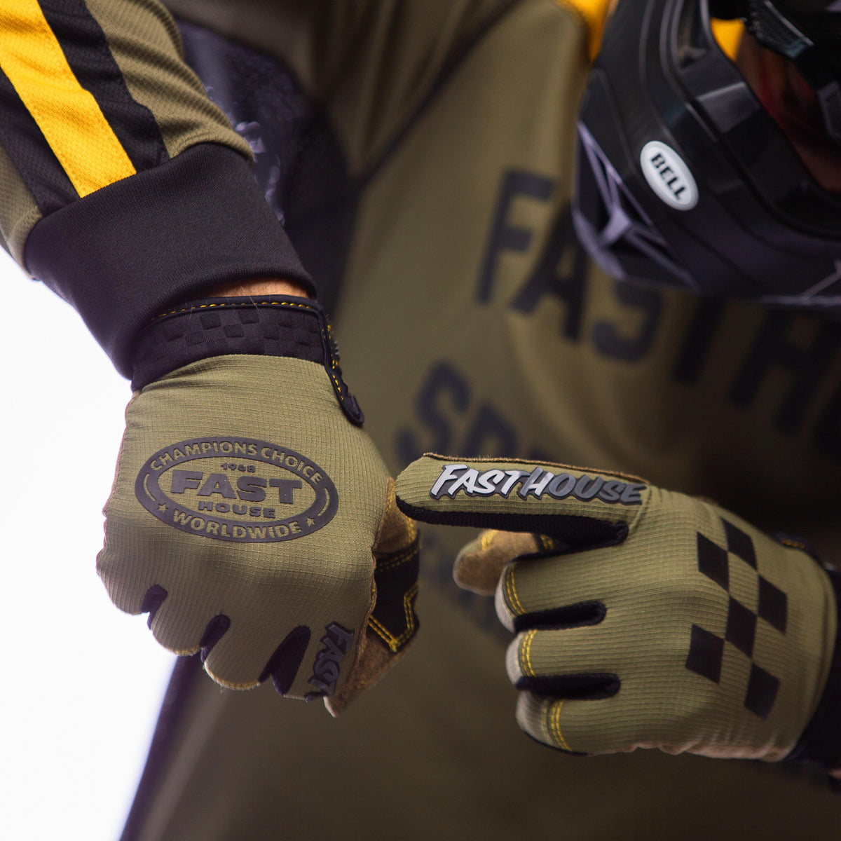 ถุงมือไบท์เกอร์ FASTHOUSE SANGUARO PETROL GLOVE OLIVE