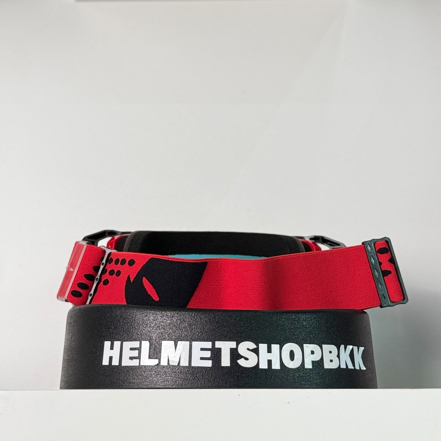 แว่นกันลม UFO CORE 2.0 RED AND BLACK