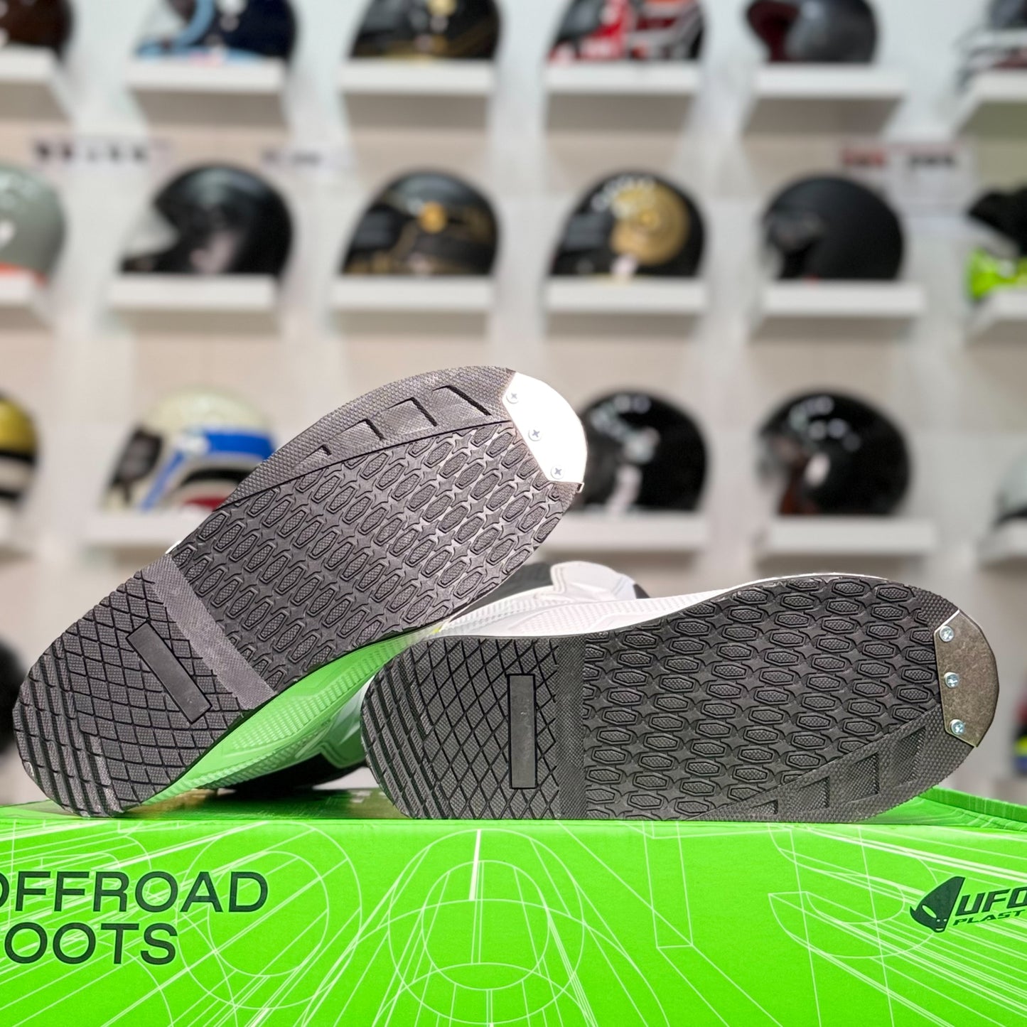 รองเท้าบูทเด็ก UFO MOTOCROSS TYPHOON BOOTS FOR KIDS WHITE