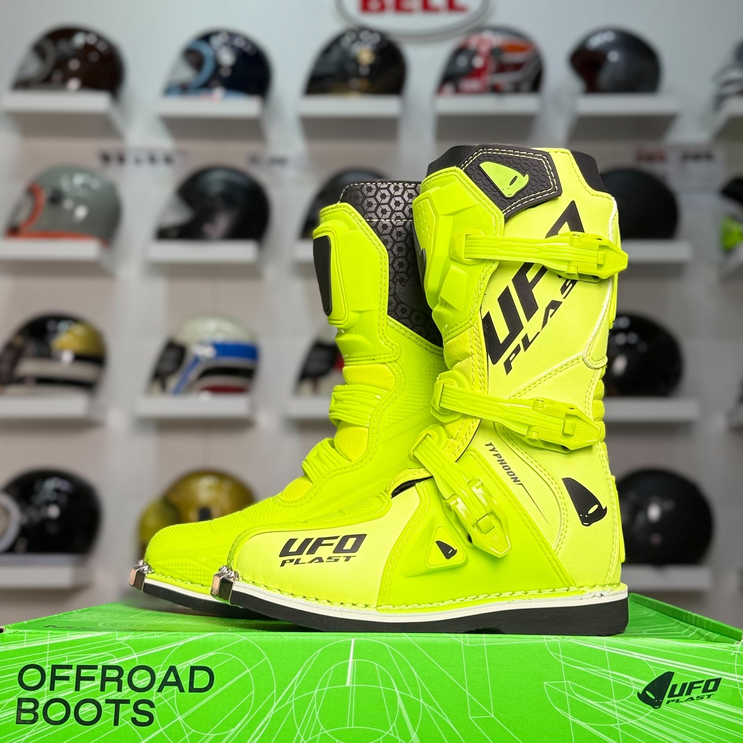 รองเท้าบูทเด็ก UFO MOTOGROSS TYPHOON BOOTS FOR KIDS NEON YELLOW