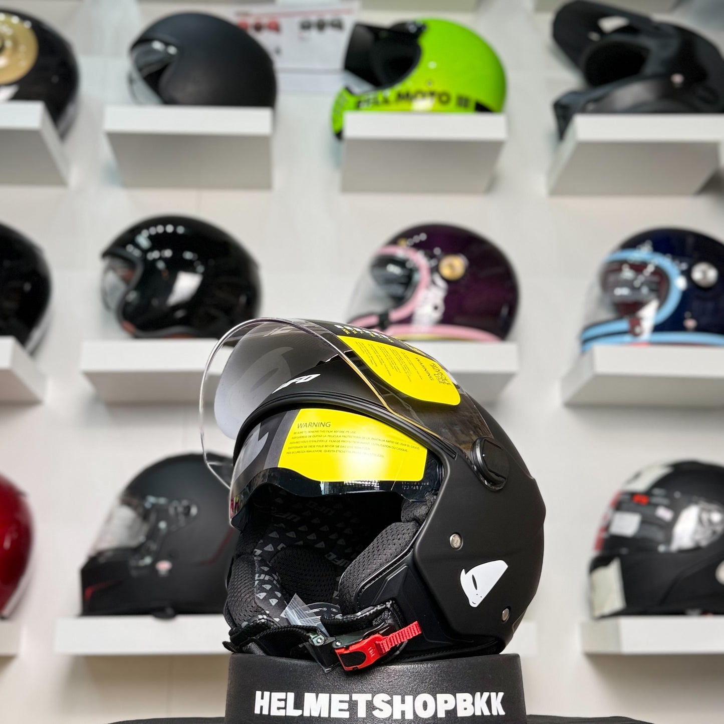UFO NIXIE DEMIJET HELMET BLACK