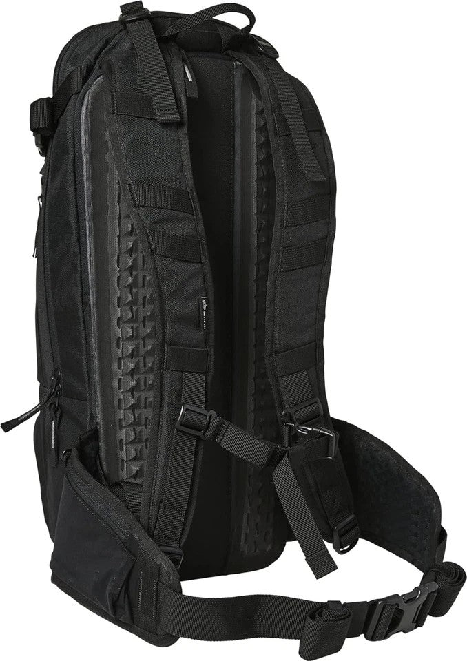 กระเป๋าเป้น้ำ FOX UTILITY 18L-LARGE BLACK